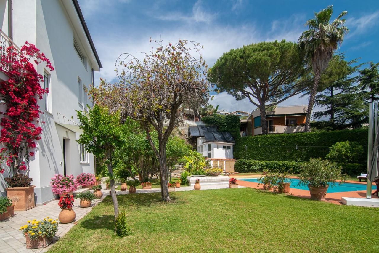 Magnificent Villa 산레모 외부 사진