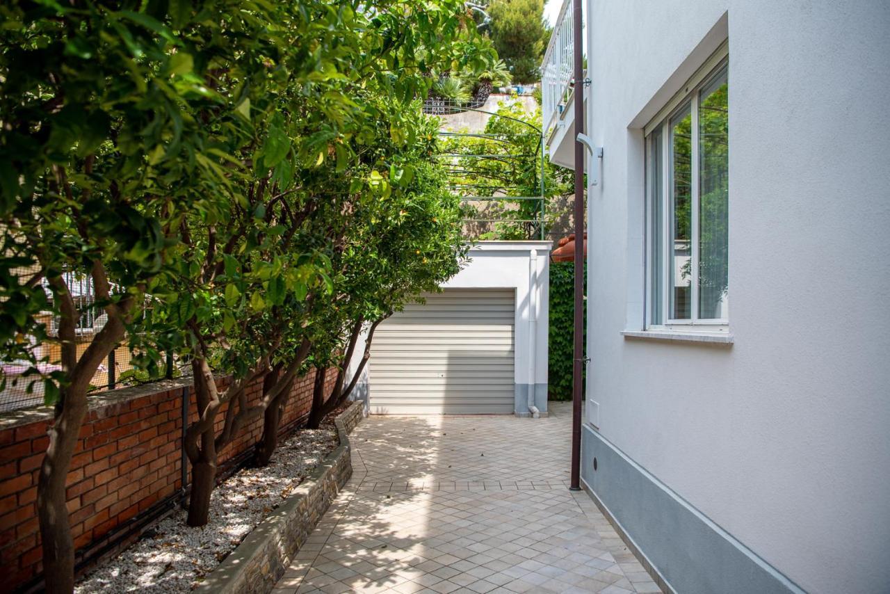Magnificent Villa 산레모 외부 사진