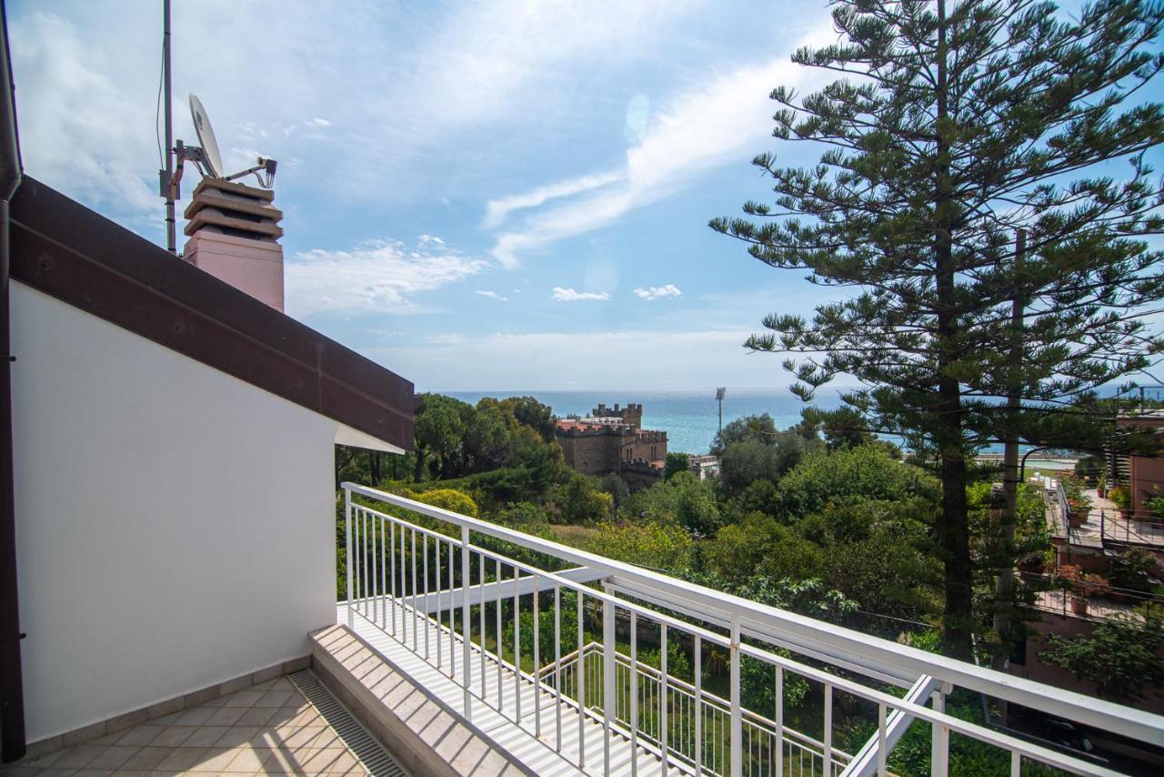 Magnificent Villa 산레모 외부 사진