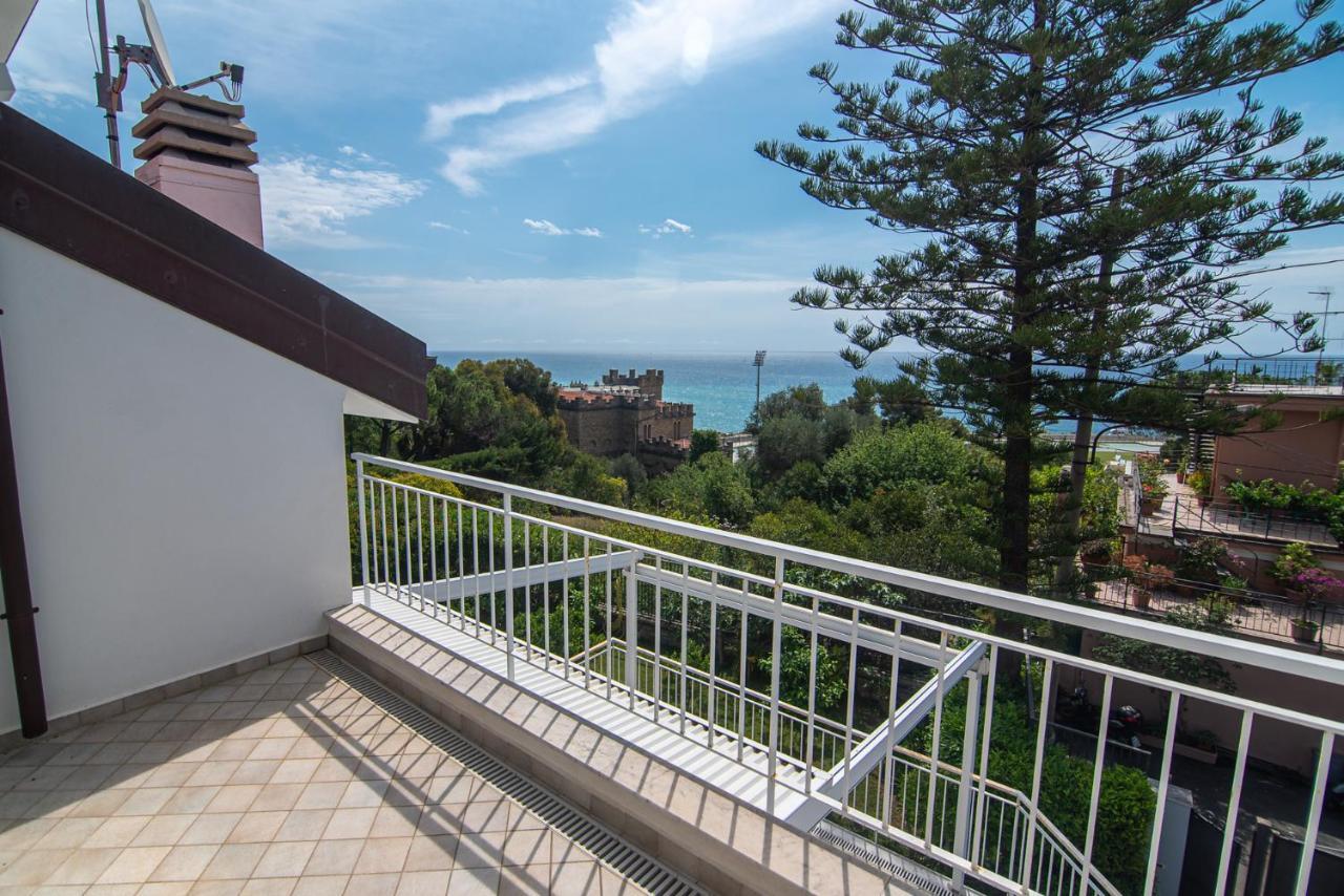 Magnificent Villa 산레모 외부 사진